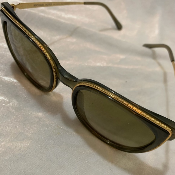 Michael Kors sunglasses in sage color with case - Picture 8 of 15